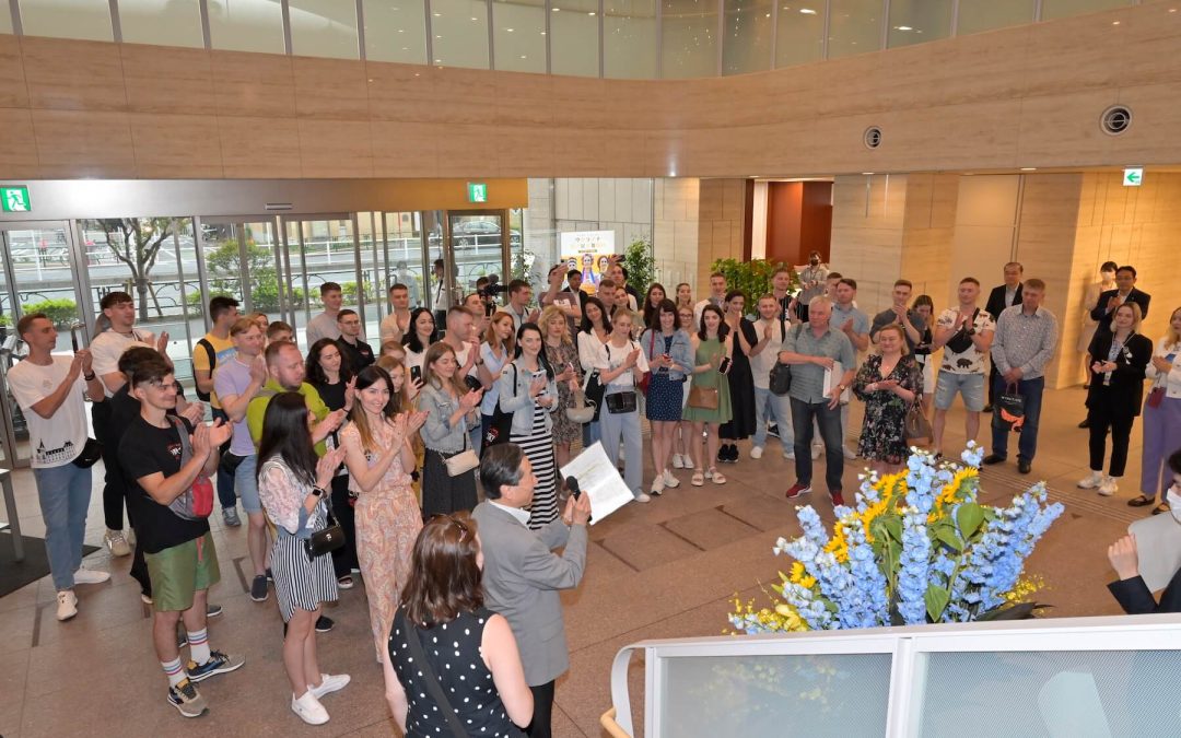 ARRIVÉE AU JAPON DE LA TROUPE DE DANSE TRADITIONNELLE DE L’UKRAINE VISITE DE LA MAISON DE LA CULTURE MIN-ON