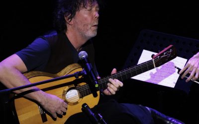 « Les musiciens sont les derniers soldats de l’amour » – Entretien avec Mathias Duplessy