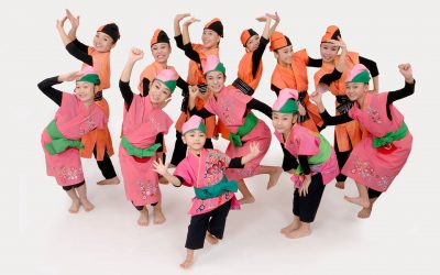 Island Youth Delivers the Beauty and Joy of Okinawan Dance