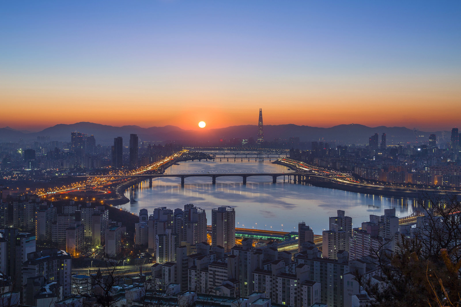 Сеул. Южная Корея Сеул утро. Сеул Южная Корея вид сверху. Южная Корея Сеул рассвет. Сеул панорама.