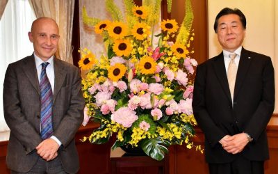 Ambassador of Italian Republic to Japan Visits the Min-On Culture Center